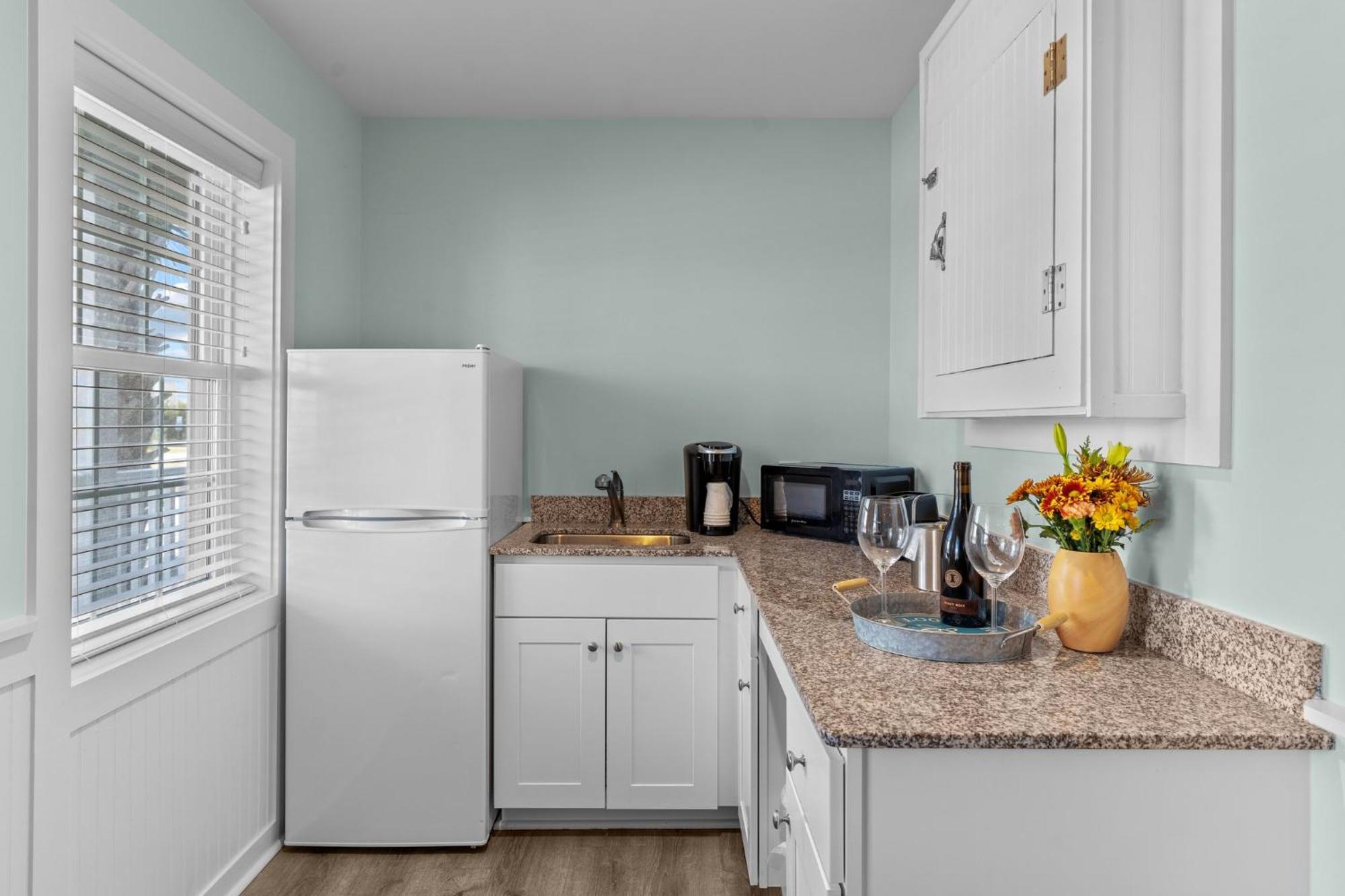 Loggerhead Inn And Suites Surf City Eksteriør billede